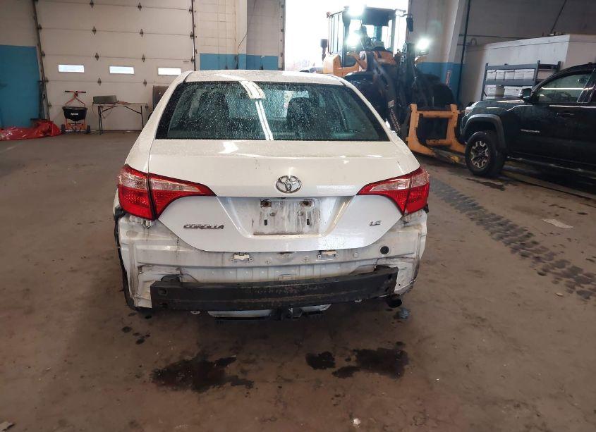 Photo 6 of 2017 Toyota Corolla LE (VIN 5YFBURHE6HP573827)