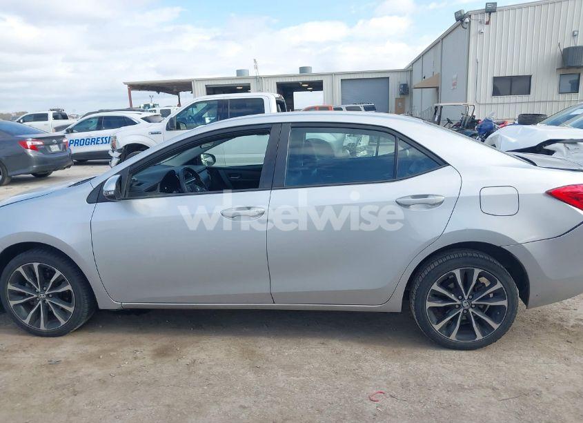 Photo 14 of 2017 Toyota Corolla SE (VIN 5YFBURHE6HP600685)