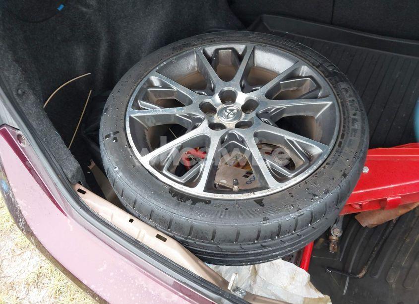 Photo 12 of 2017 Toyota Corolla SE SPECIAL EDITION (VIN 5YFBURHE6HP613095)