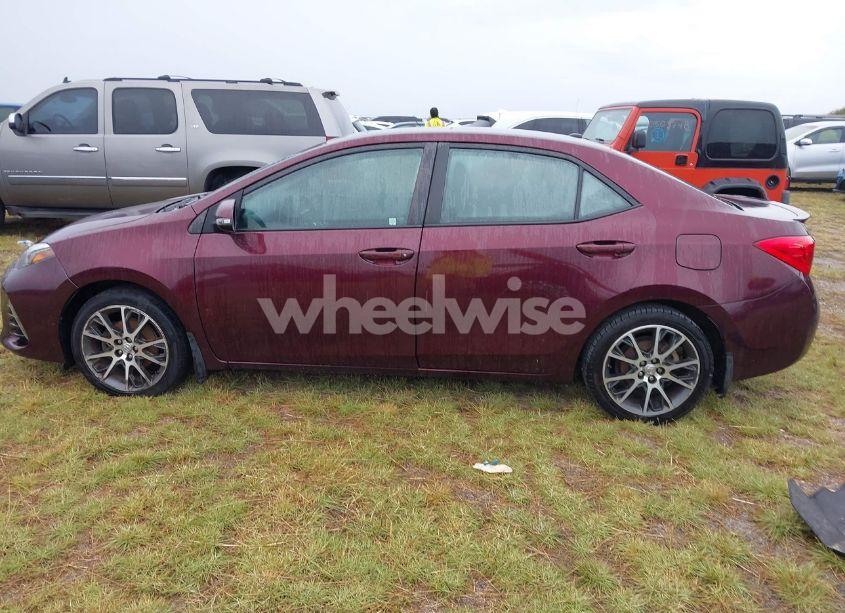 Photo 15 of 2017 Toyota Corolla SE SPECIAL EDITION (VIN 5YFBURHE6HP613095)