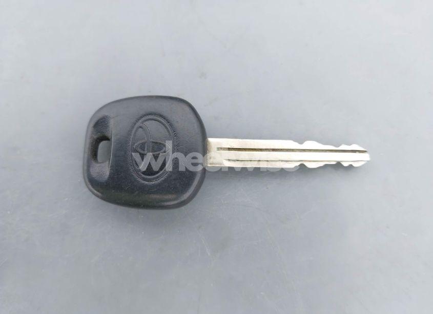 Photo 11 of 2017 Toyota Corolla L (VIN 5YFBURHE6HP614649)