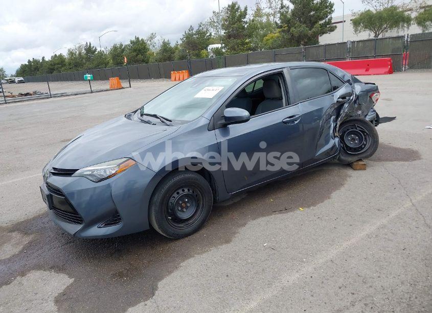 Photo 2 of 2017 Toyota Corolla L (VIN 5YFBURHE6HP614649)