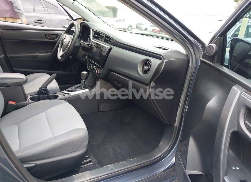 Photo 5 of 2017 Toyota Corolla L (VIN 5YFBURHE6HP614649)