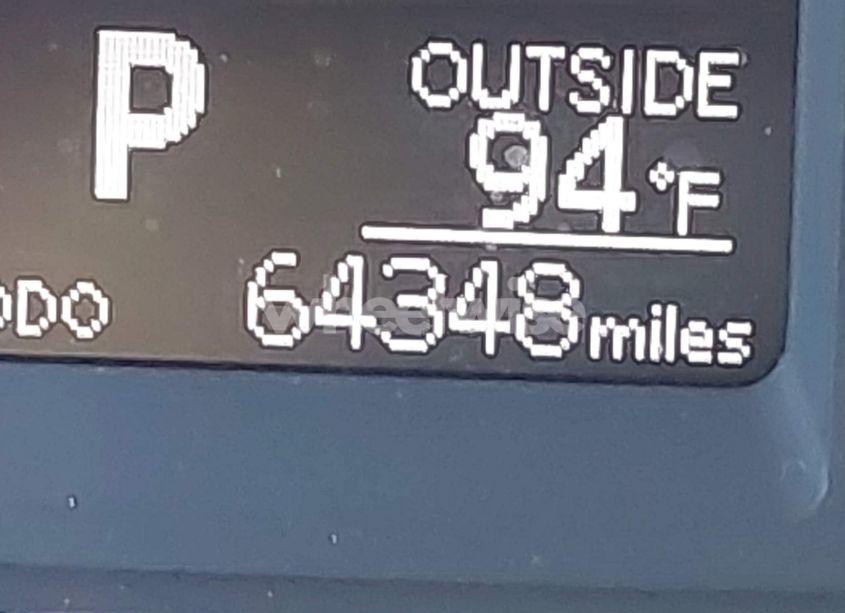 Photo 16 of 2017 Toyota Corolla LE (VIN 5YFBURHE6HP626302)