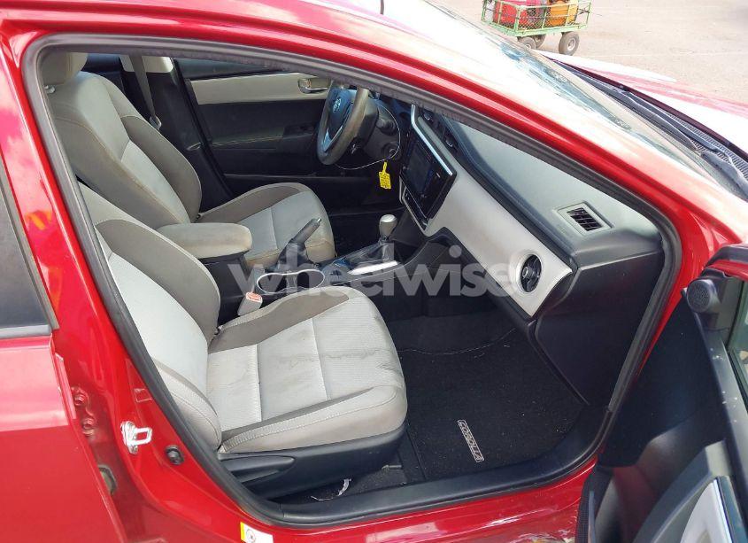 Photo 5 of 2017 Toyota Corolla LE (VIN 5YFBURHE6HP626302)