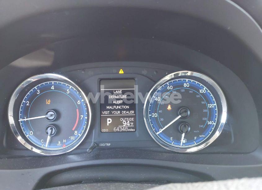 Photo 7 of 2017 Toyota Corolla LE (VIN 5YFBURHE6HP626302)