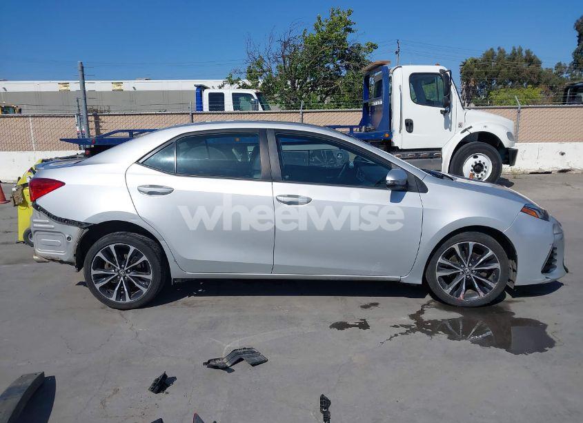 Photo 13 of 2017 Toyota Corolla SE (VIN 5YFBURHE6HP652091)