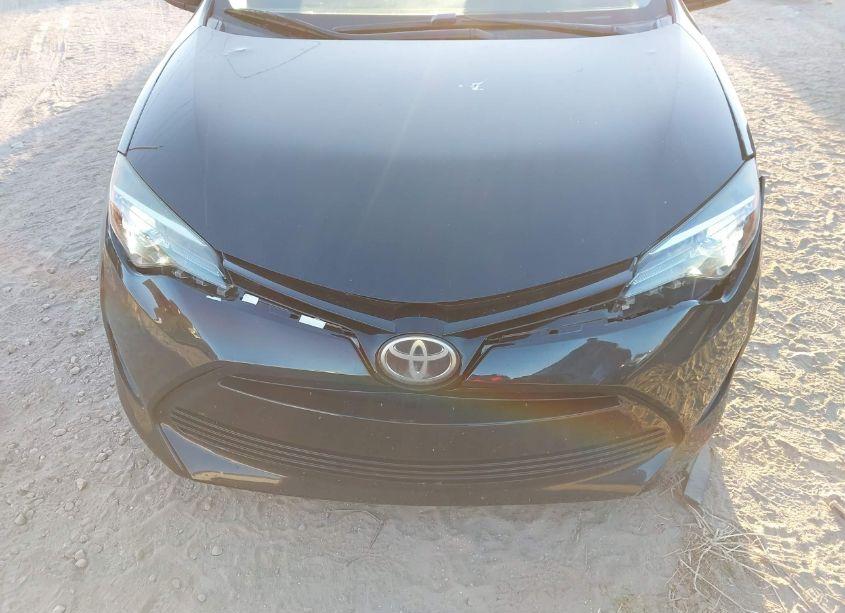 Photo 6 of 2017 Toyota Corolla L/LE/SE/SE SPECIAL EDITION/XLE/XSE (VIN 5YFBURHE6HP665522)