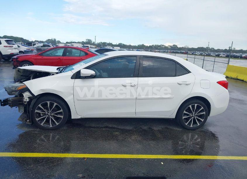 Photo 14 of 2017 Toyota Corolla SE (VIN 5YFBURHE6HP671997)