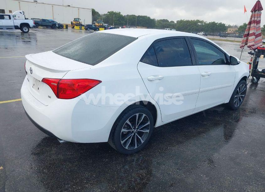 Photo 4 of 2017 Toyota Corolla SE (VIN 5YFBURHE6HP671997)
