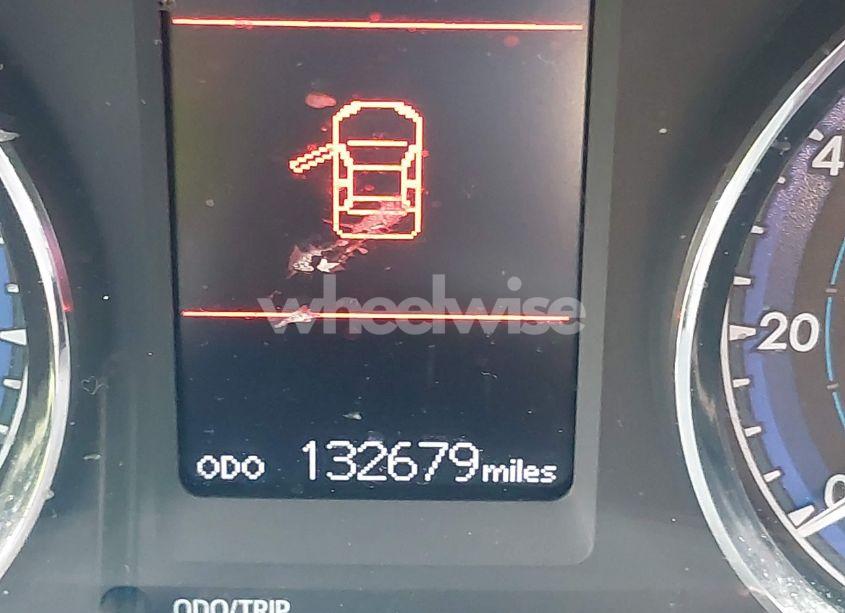 Photo 15 of 2017 Toyota Corolla LE (VIN 5YFBURHE6HP681106)