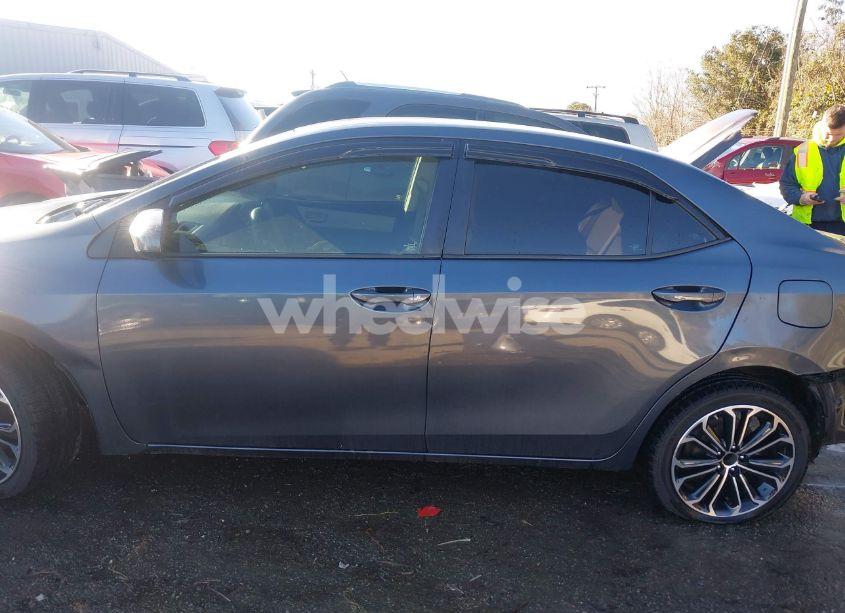 Photo 15 of 2017 Toyota Corolla LE (VIN 5YFBURHE6HP700415)