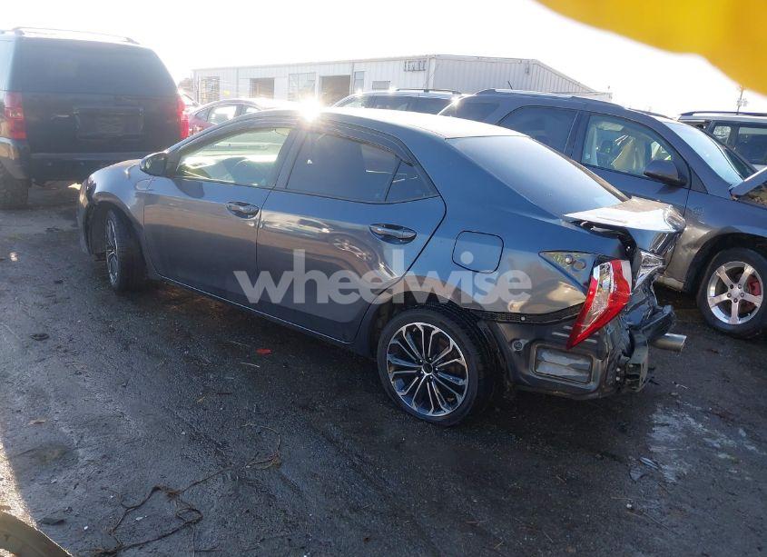 Photo 3 of 2017 Toyota Corolla LE (VIN 5YFBURHE6HP700415)