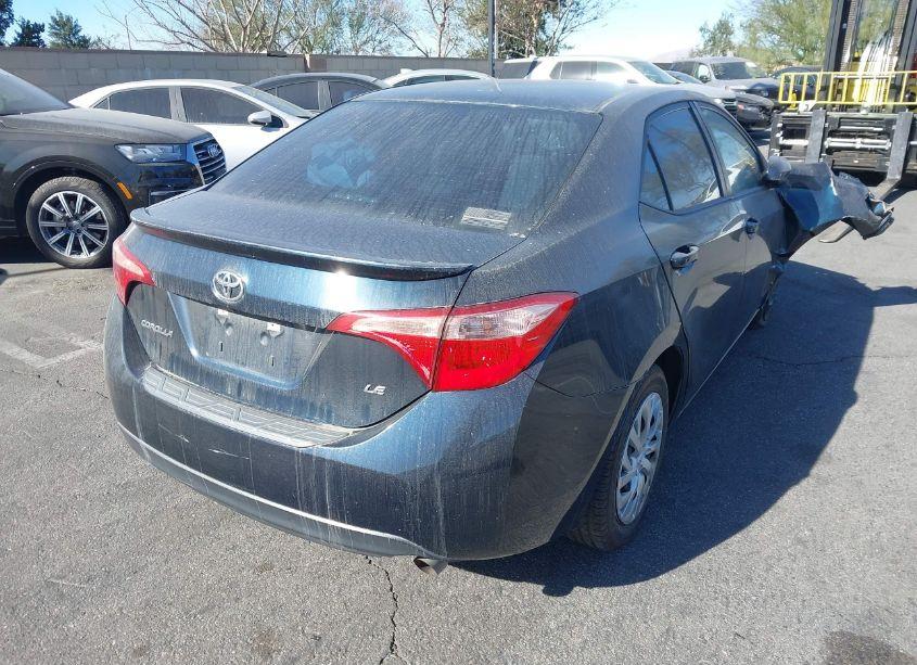 Photo 4 of 2017 Toyota Corolla LE (VIN 5YFBURHE6HP715433)