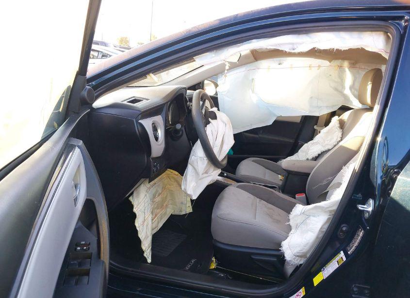 Photo 5 of 2017 Toyota Corolla LE (VIN 5YFBURHE6HP715433)