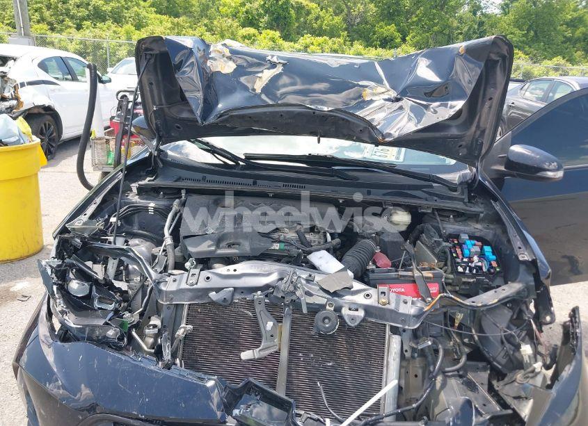 Photo 10 of 2017 Toyota Corolla SE (VIN 5YFBURHE6HP726299)