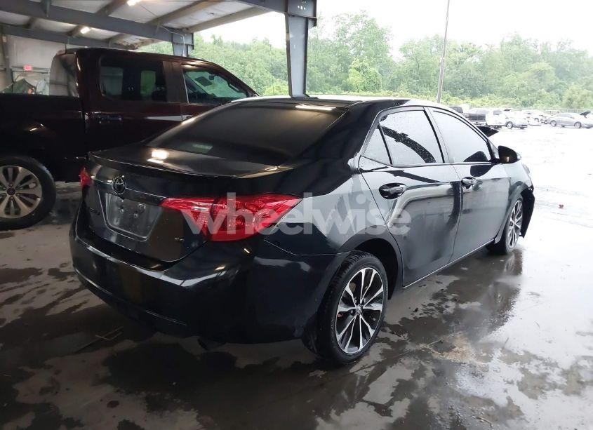 Photo 4 of 2017 Toyota Corolla SE (VIN 5YFBURHE6HP726299)