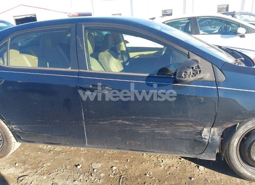 Photo 14 of 2017 Toyota Corolla LE (VIN 5YFBURHE6HP731406)