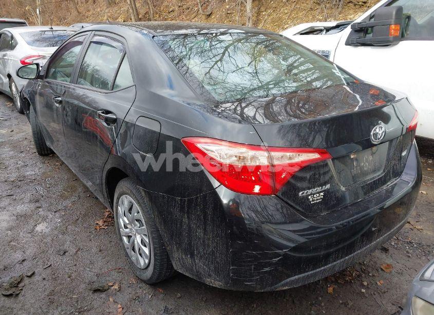 Photo 3 of 2017 Toyota Corolla LE (VIN 5YFBURHE6HP735844)