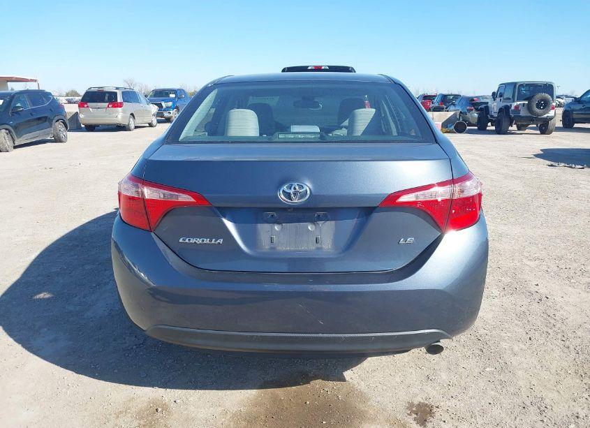 Photo 17 of 2018 Toyota Corolla LE (VIN 5YFBURHE6JP765013)