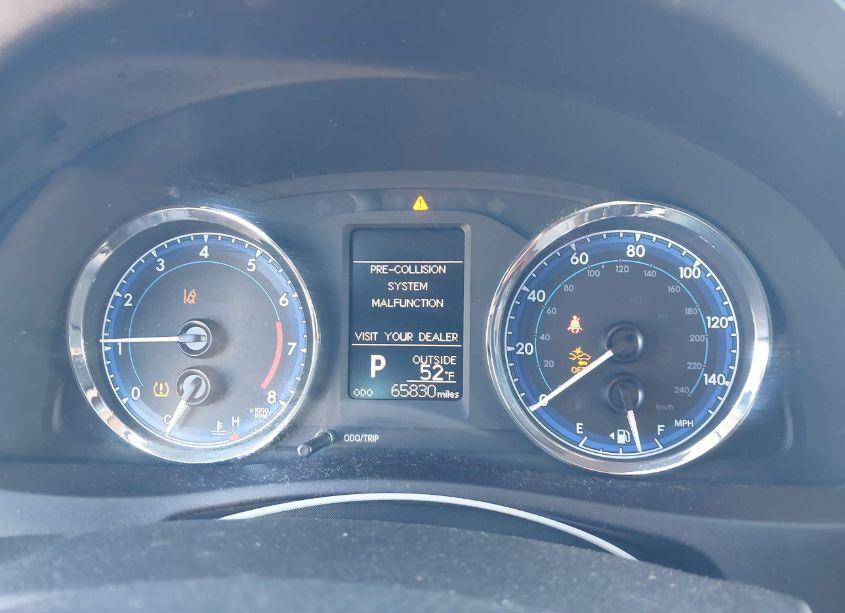 Photo 7 of 2018 Toyota Corolla LE (VIN 5YFBURHE6JP765013)