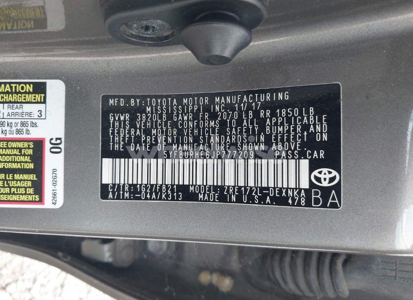 Photo 9 of 2018 Toyota Corolla LE (VIN 5YFBURHE6JP777209)