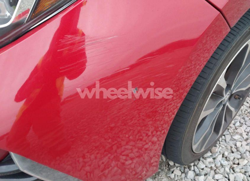 Photo 6 of 2018 Toyota Corolla SE (VIN 5YFBURHE6JP796522)