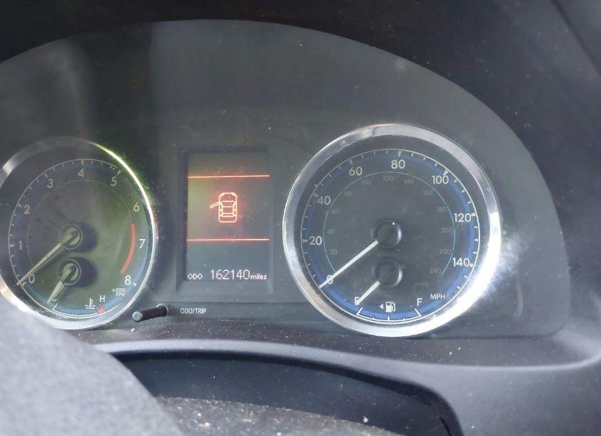 Photo 7 of 2018 Toyota Corolla LE (VIN 5YFBURHE6JP829356)