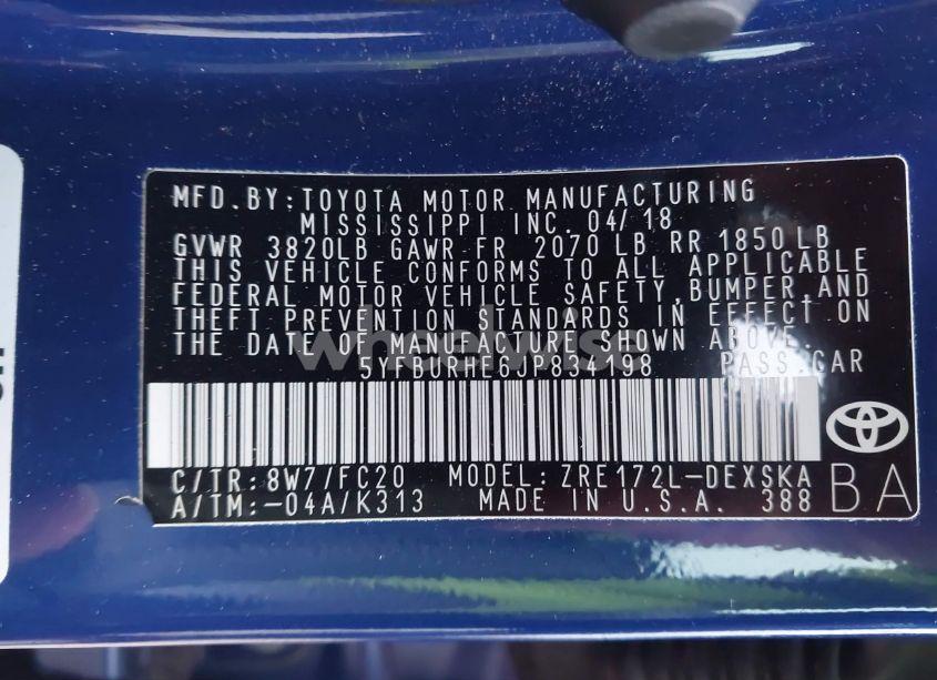 Photo 9 of 2018 Toyota Corolla SE (VIN 5YFBURHE6JP834198)