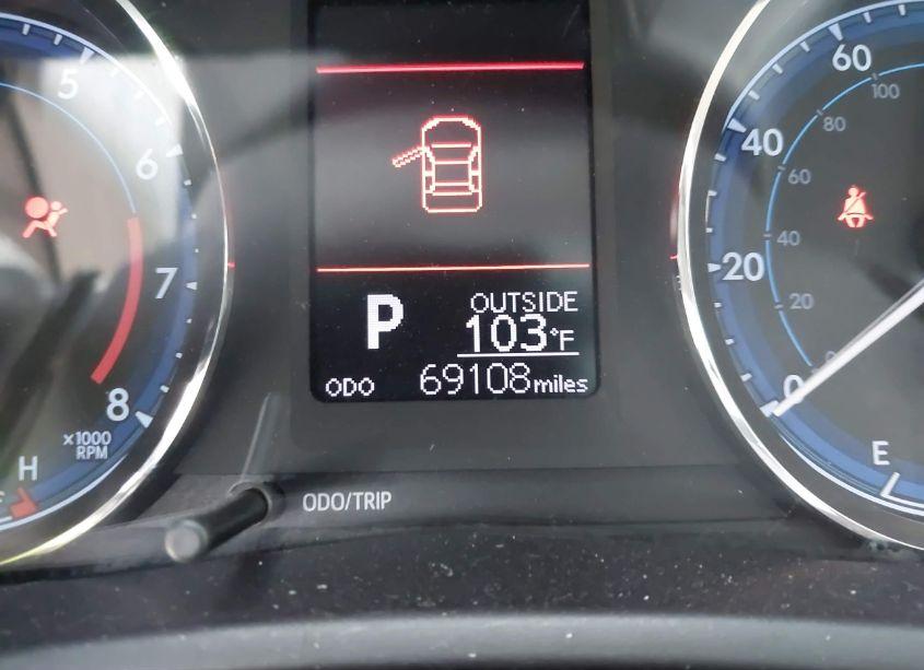 Photo 15 of 2018 Toyota Corolla LE (VIN 5YFBURHE6JP848201)