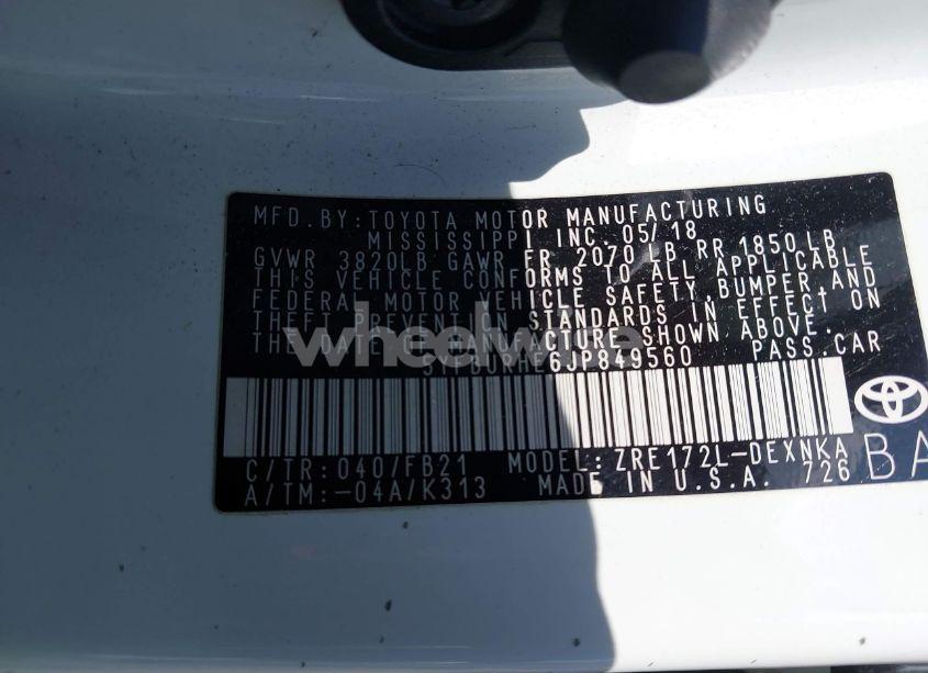 Photo 9 of 2018 Toyota Corolla LE (VIN 5YFBURHE6JP849560)