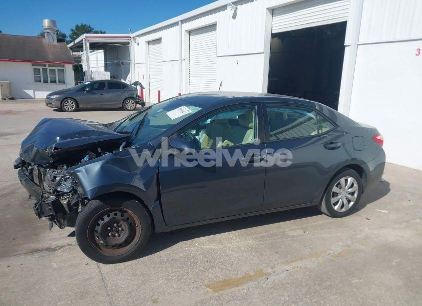 Photo 15 of 2019 Toyota Corolla LE (VIN 5YFBURHE6KP866862)