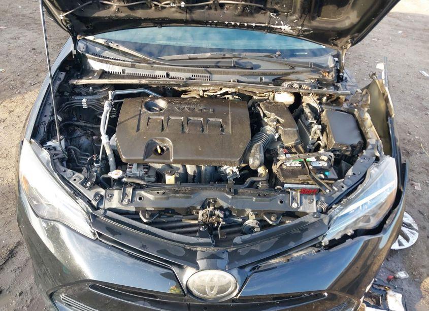 Photo 10 of 2019 Toyota Corolla LE (VIN 5YFBURHE6KP868174)