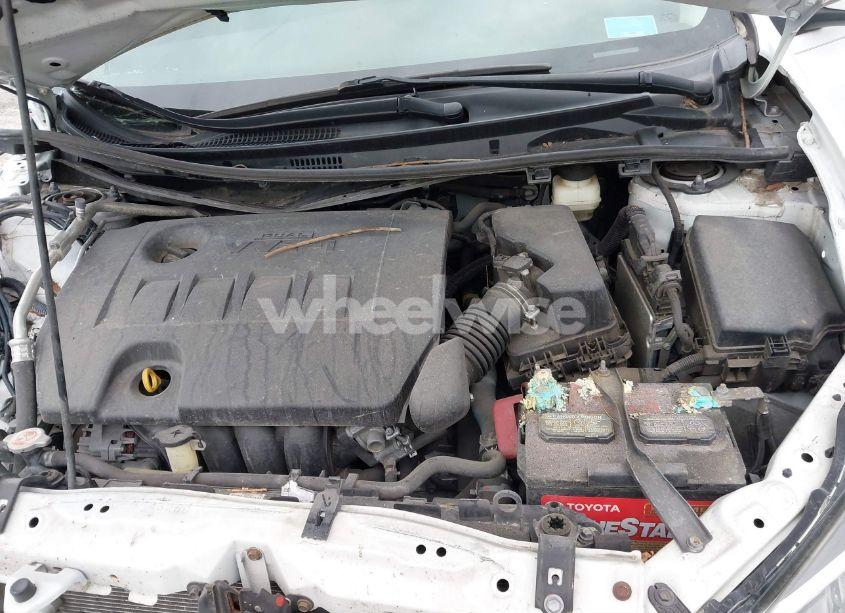 Photo 10 of 2019 Toyota Corolla LE (VIN 5YFBURHE6KP868627)