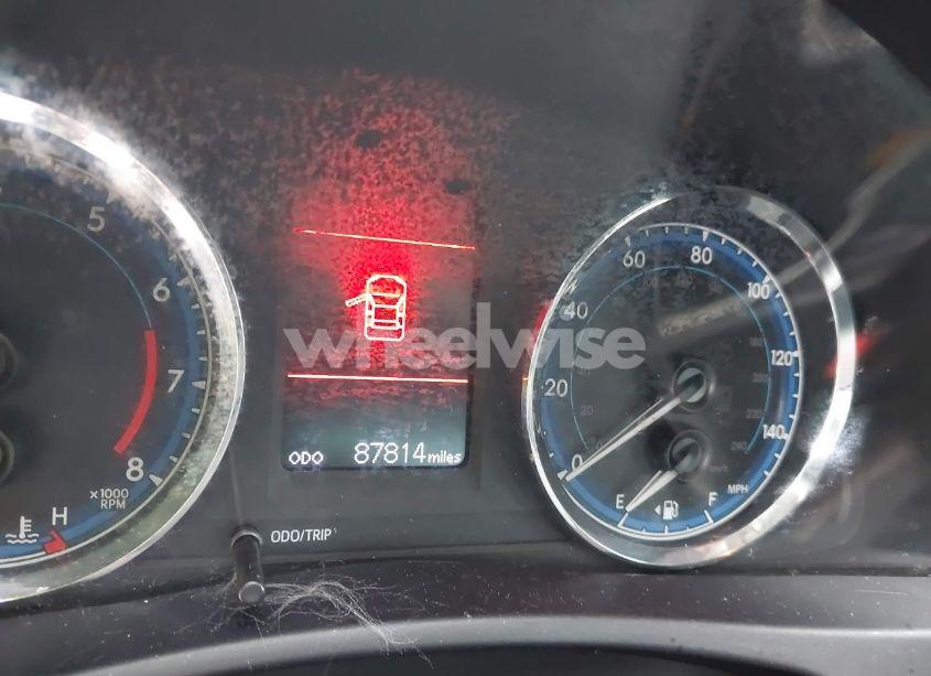 Photo 7 of 2019 Toyota Corolla LE (VIN 5YFBURHE6KP868627)