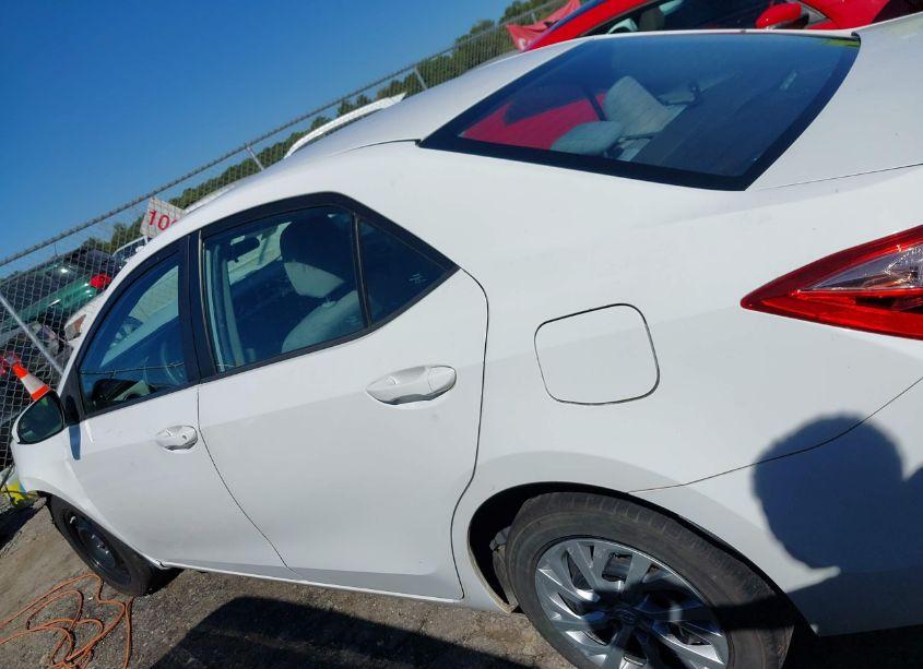 Photo 14 of 2019 Toyota Corolla LE (VIN 5YFBURHE6KP871690)