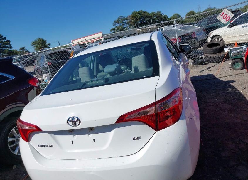 Photo 16 of 2019 Toyota Corolla LE (VIN 5YFBURHE6KP871690)