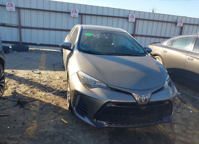 Photo 12 of 2019 Toyota Corolla SE (VIN 5YFBURHE6KP873133)