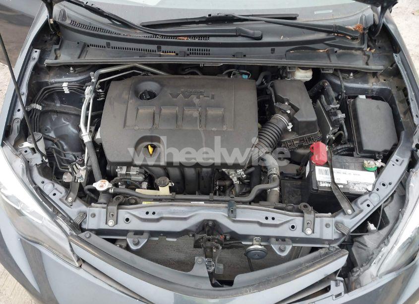 Photo 10 of 2019 Toyota Corolla L/LE/XLE/SE/XSE (VIN 5YFBURHE6KP885766)