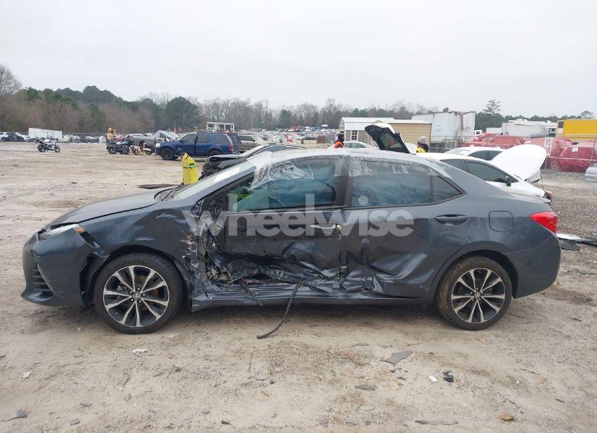 Photo 14 of 2019 Toyota Corolla L/LE/XLE/SE/XSE (VIN 5YFBURHE6KP885766)