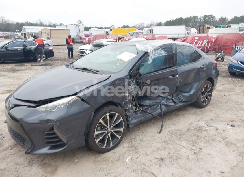 Photo 2 of 2019 Toyota Corolla L/LE/XLE/SE/XSE (VIN 5YFBURHE6KP885766)