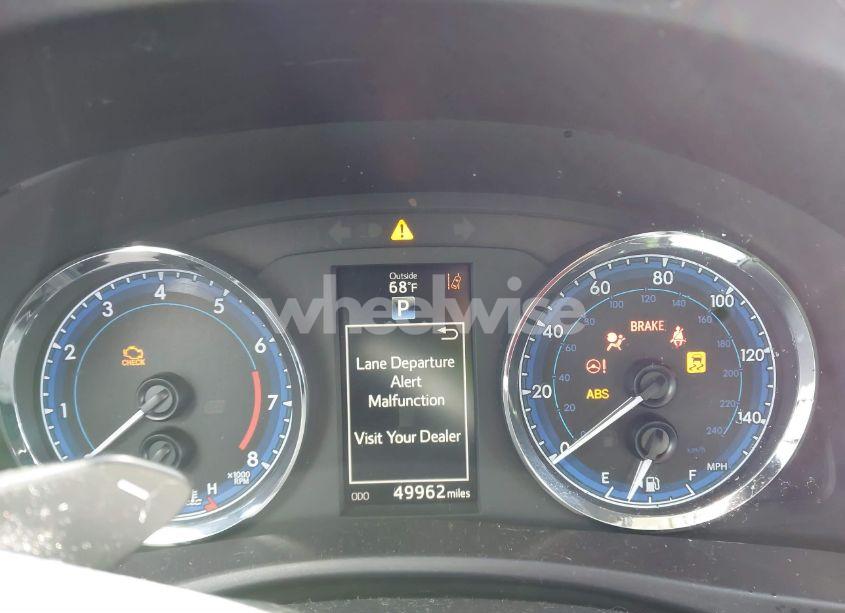 Photo 7 of 2019 Toyota Corolla L/LE/XLE/SE/XSE (VIN 5YFBURHE6KP885766)