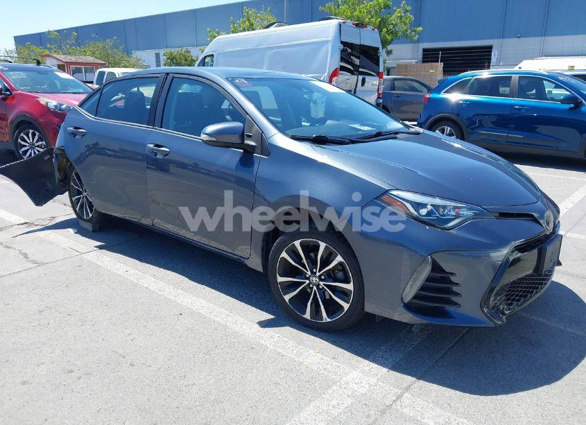 2019 Toyota Corolla SE (VIN 5YFBURHE6KP889249) main photo
