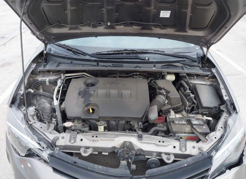 Photo 10 of 2019 Toyota Corolla LE (VIN 5YFBURHE6KP900153)