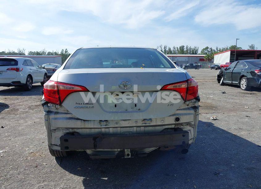 Photo 17 of 2019 Toyota Corolla L/LE/SE/XLE/XSE (VIN 5YFBURHE6KP910052)