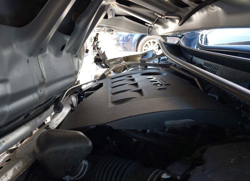 Photo 10 of 2019 Toyota Corolla LE (VIN 5YFBURHE6KP926090)