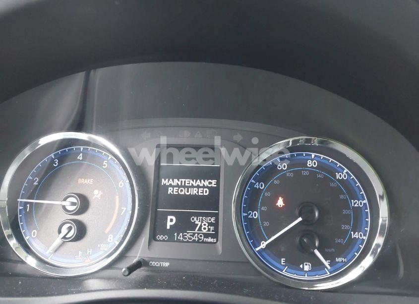 Photo 7 of 2019 Toyota Corolla LE (VIN 5YFBURHE6KP936019)