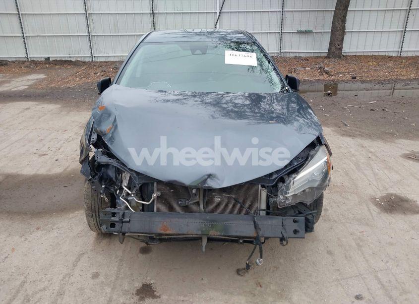 Photo 12 of 2019 Toyota Corolla LE (VIN 5YFBURHE6KP937767)