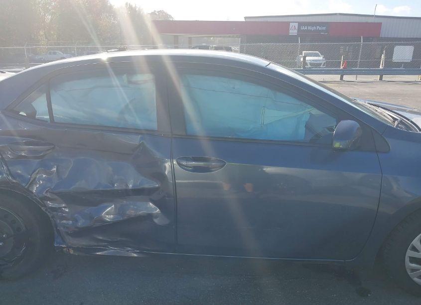 Photo 13 of 2019 Toyota Corolla LE (VIN 5YFBURHE6KP946288)