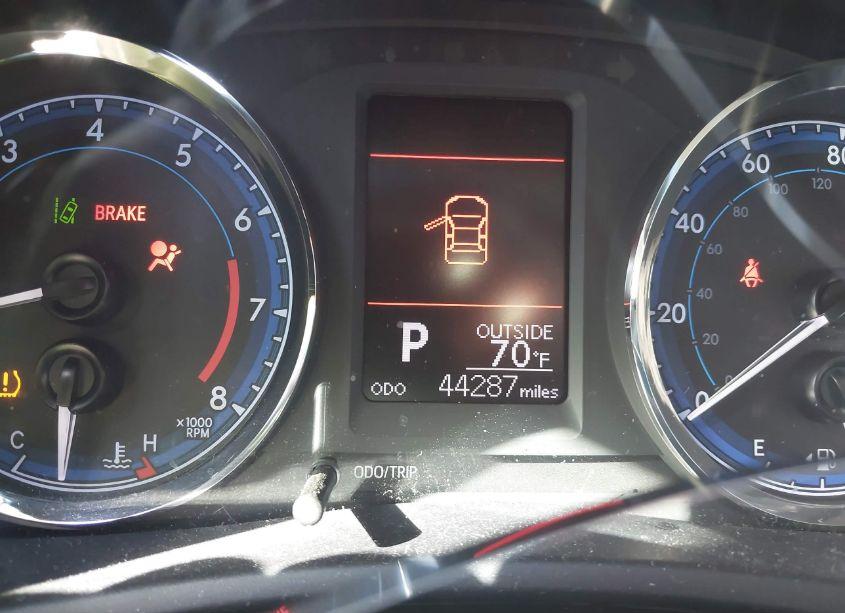 Photo 15 of 2019 Toyota Corolla LE (VIN 5YFBURHE6KP946288)